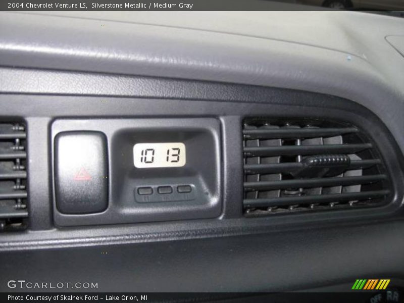 Silverstone Metallic / Medium Gray 2004 Chevrolet Venture LS