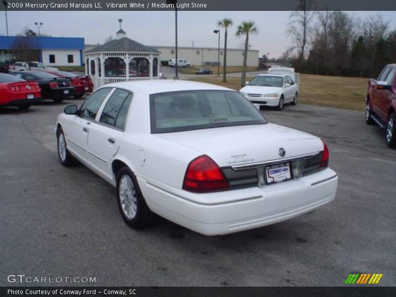 Vibrant White / Medium Light Stone 2009 Mercury Grand Marquis LS