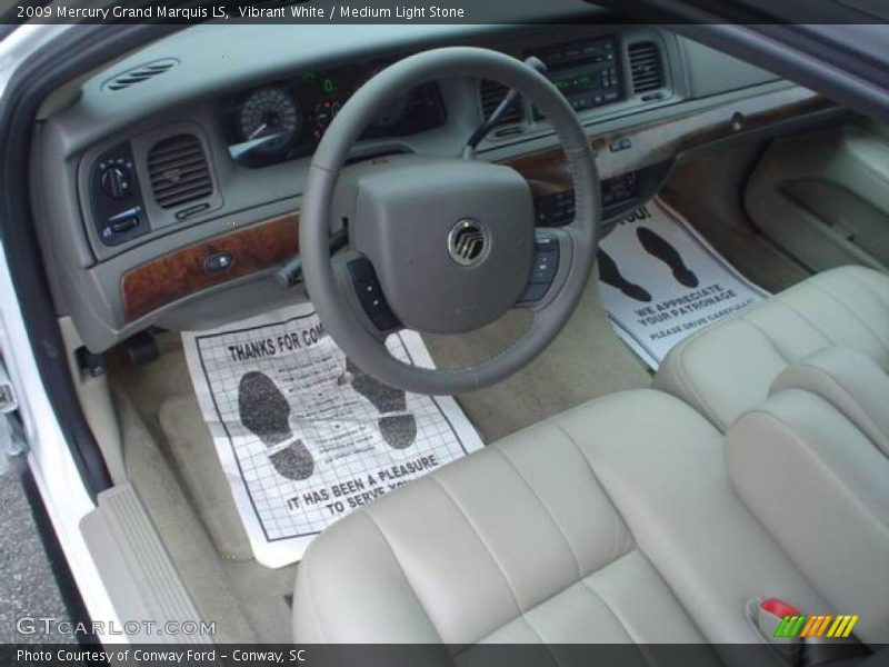 Vibrant White / Medium Light Stone 2009 Mercury Grand Marquis LS