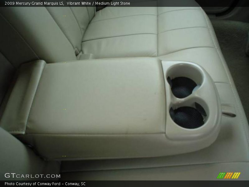 Vibrant White / Medium Light Stone 2009 Mercury Grand Marquis LS