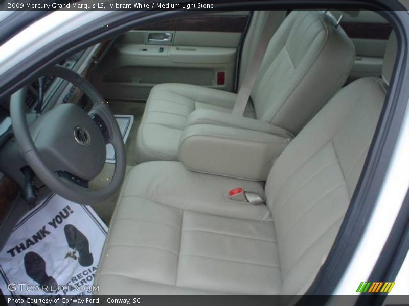 Vibrant White / Medium Light Stone 2009 Mercury Grand Marquis LS