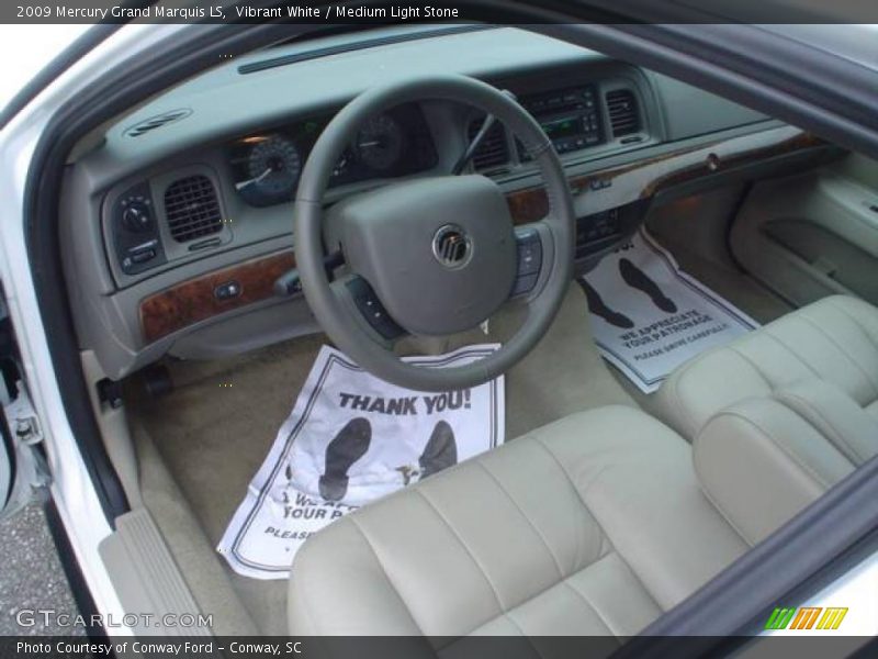 Vibrant White / Medium Light Stone 2009 Mercury Grand Marquis LS