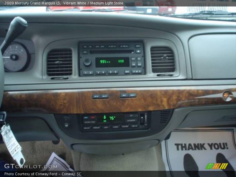 Vibrant White / Medium Light Stone 2009 Mercury Grand Marquis LS