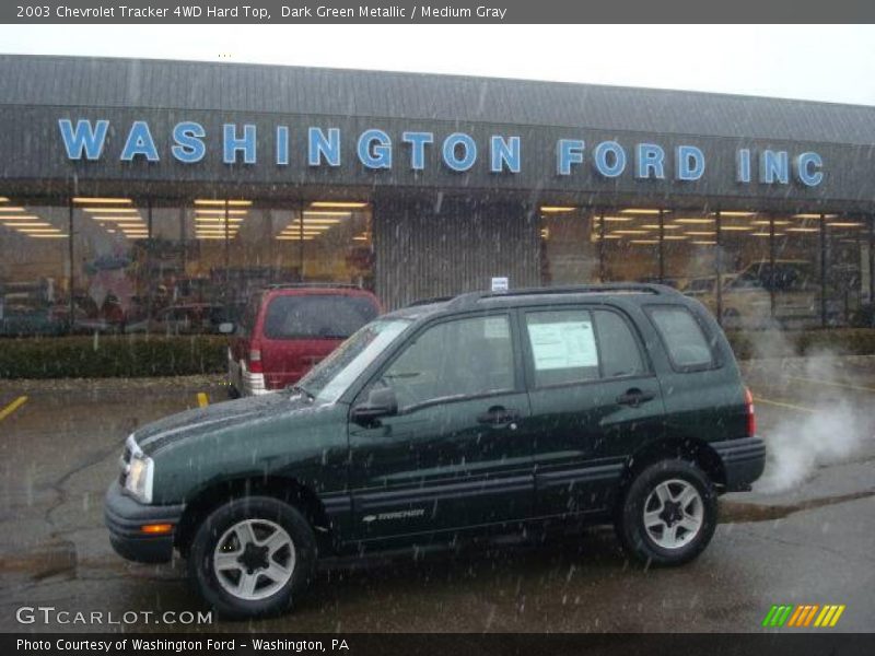 Dark Green Metallic / Medium Gray 2003 Chevrolet Tracker 4WD Hard Top