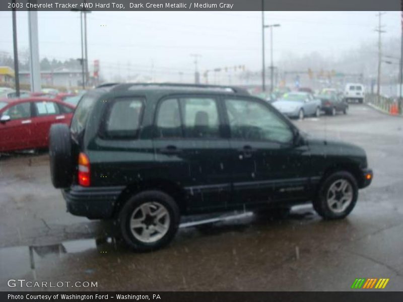 Dark Green Metallic / Medium Gray 2003 Chevrolet Tracker 4WD Hard Top