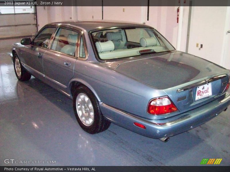 Zircon / Ivory 2003 Jaguar XJ XJ8
