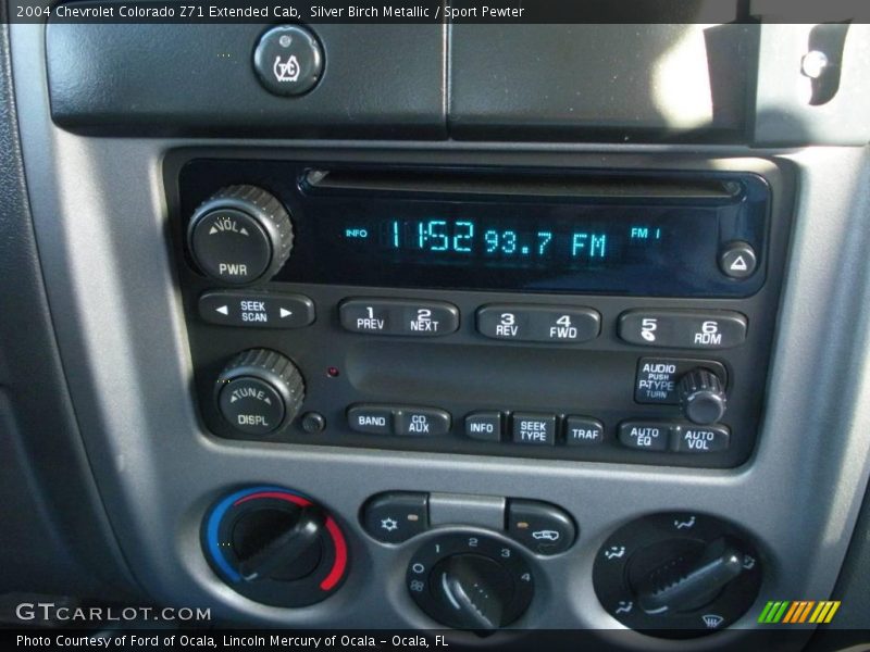 Silver Birch Metallic / Sport Pewter 2004 Chevrolet Colorado Z71 Extended Cab
