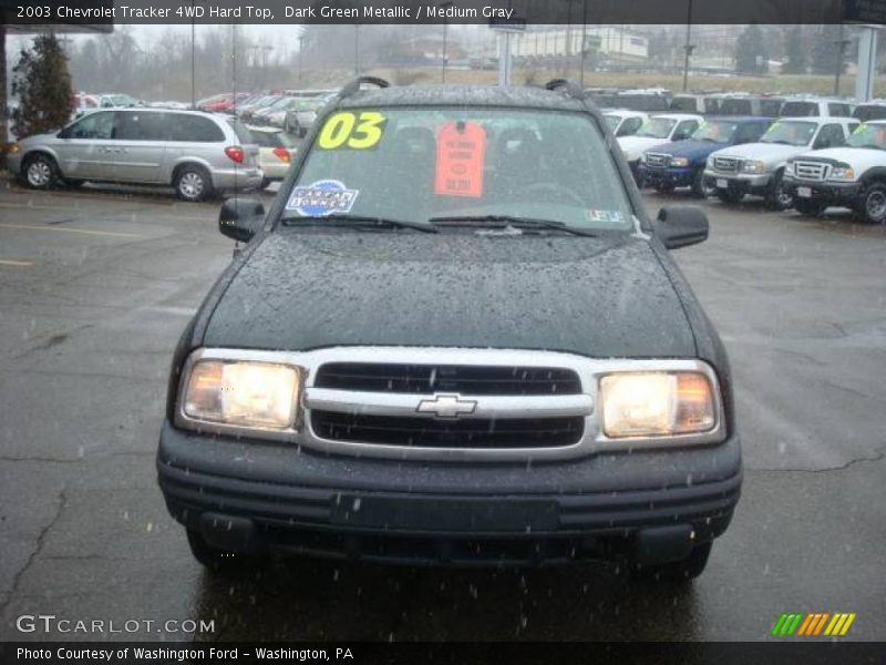 Dark Green Metallic / Medium Gray 2003 Chevrolet Tracker 4WD Hard Top