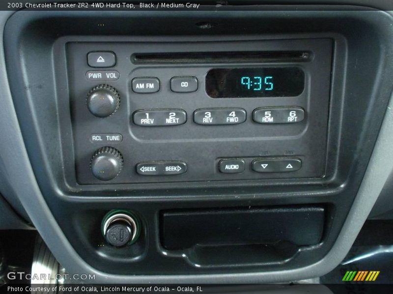 Black / Medium Gray 2003 Chevrolet Tracker ZR2 4WD Hard Top