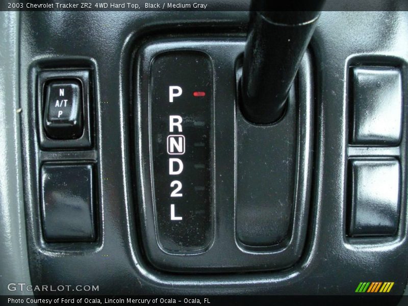 Black / Medium Gray 2003 Chevrolet Tracker ZR2 4WD Hard Top