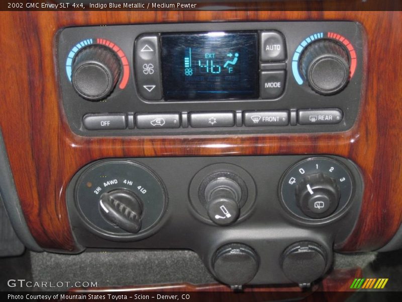 Indigo Blue Metallic / Medium Pewter 2002 GMC Envoy SLT 4x4
