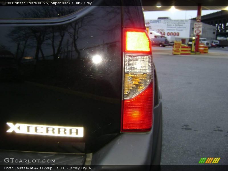Super Black / Dusk Gray 2001 Nissan Xterra XE V6