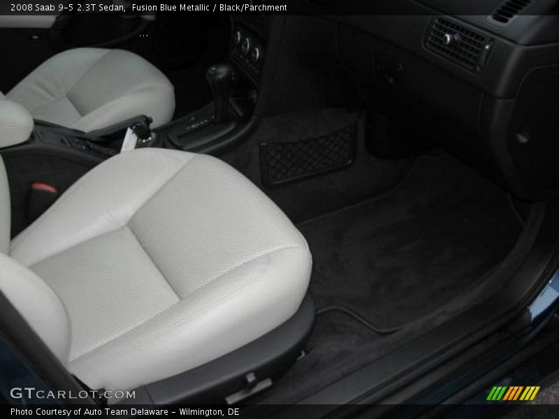 Fusion Blue Metallic / Black/Parchment 2008 Saab 9-5 2.3T Sedan
