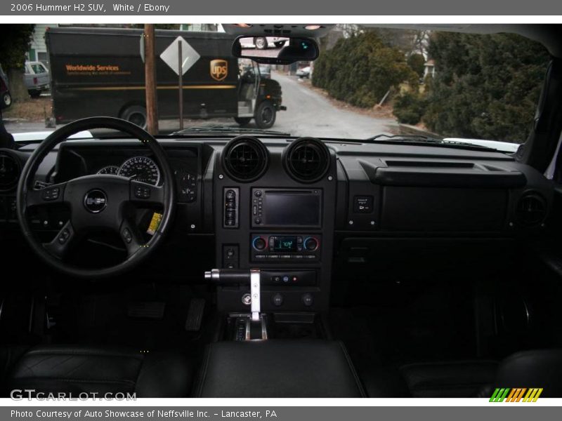 White / Ebony 2006 Hummer H2 SUV