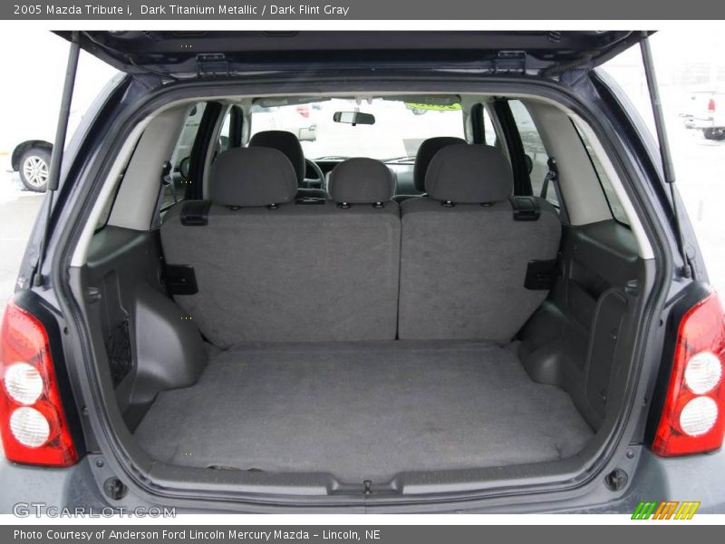 Dark Titanium Metallic / Dark Flint Gray 2005 Mazda Tribute i