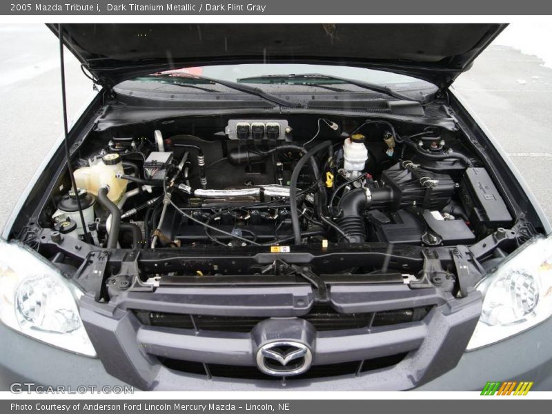 Dark Titanium Metallic / Dark Flint Gray 2005 Mazda Tribute i