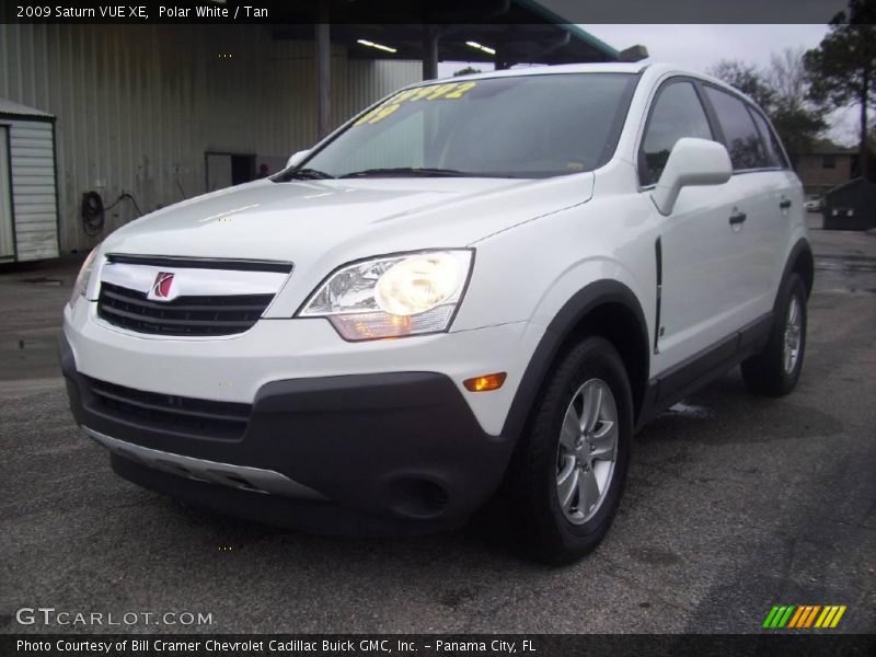Polar White / Tan 2009 Saturn VUE XE
