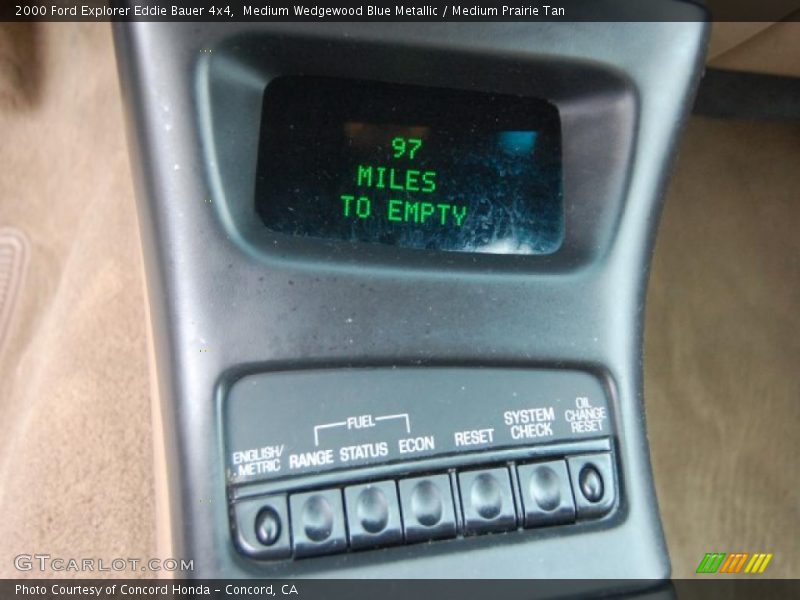 Medium Wedgewood Blue Metallic / Medium Prairie Tan 2000 Ford Explorer Eddie Bauer 4x4