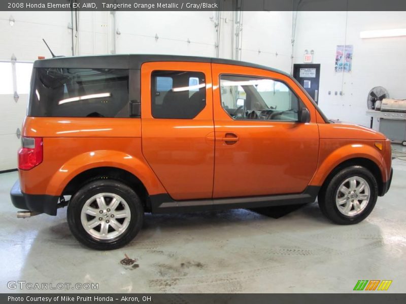 Tangerine Orange Metallic / Gray/Black 2008 Honda Element EX AWD