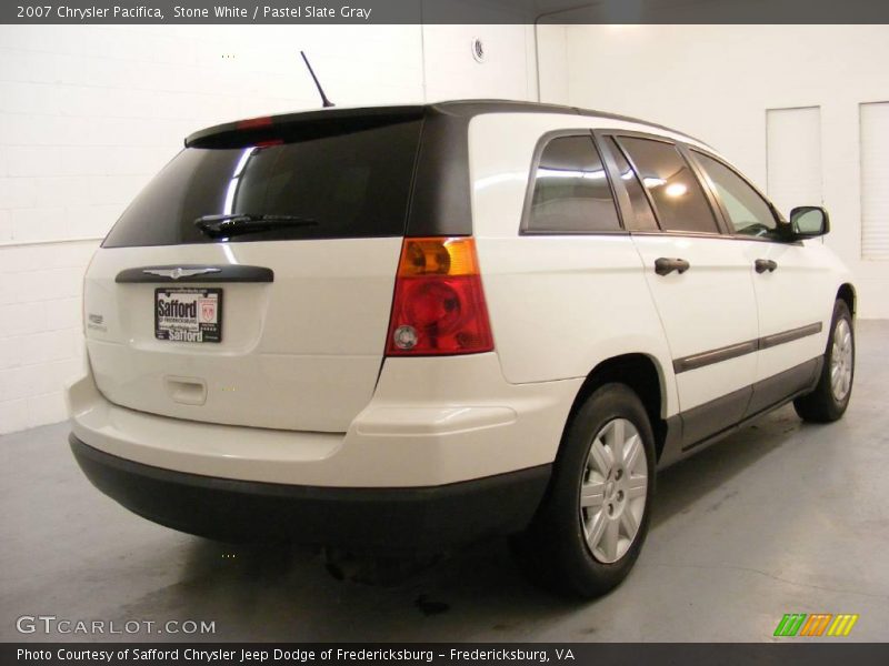Stone White / Pastel Slate Gray 2007 Chrysler Pacifica