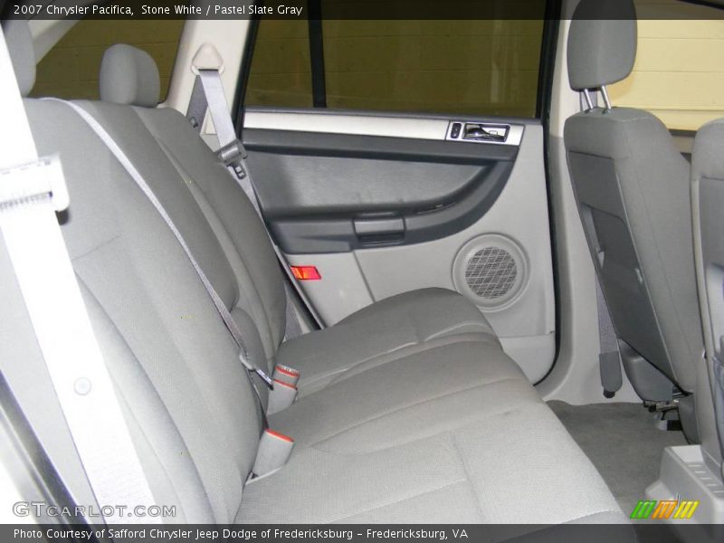 Stone White / Pastel Slate Gray 2007 Chrysler Pacifica