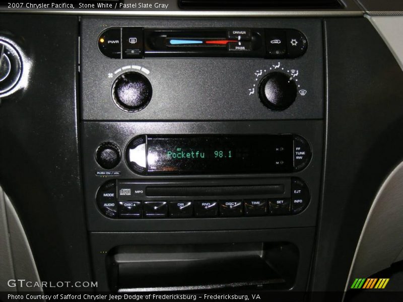 Stone White / Pastel Slate Gray 2007 Chrysler Pacifica