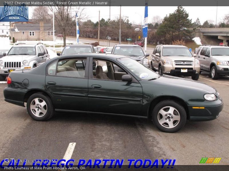 Forest Green Metallic / Neutral 2002 Chevrolet Malibu Sedan