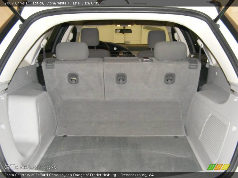 Stone White / Pastel Slate Gray 2007 Chrysler Pacifica