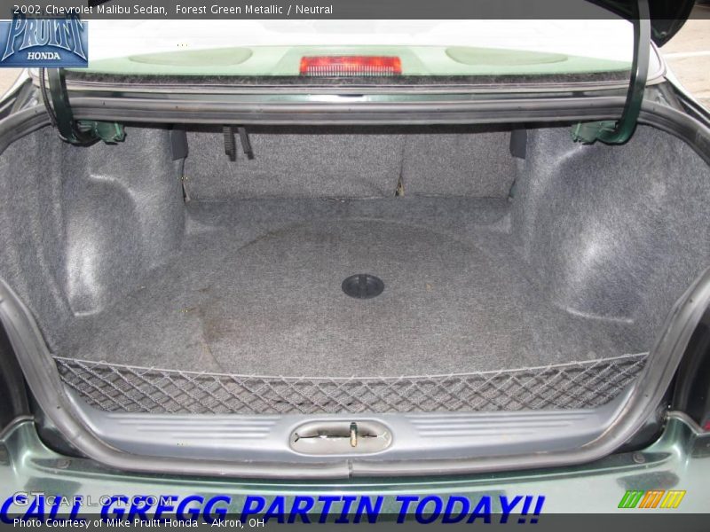 Forest Green Metallic / Neutral 2002 Chevrolet Malibu Sedan