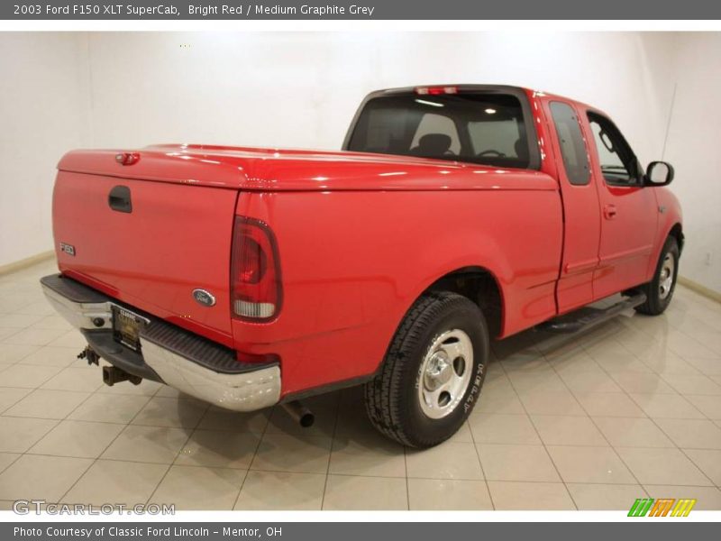 Bright Red / Medium Graphite Grey 2003 Ford F150 XLT SuperCab