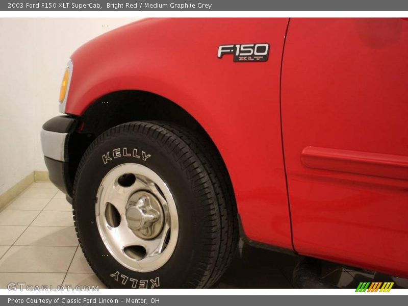 Bright Red / Medium Graphite Grey 2003 Ford F150 XLT SuperCab