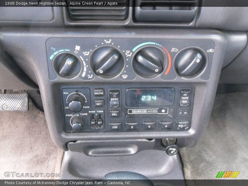 Alpine Green Pearl / Agate 1998 Dodge Neon Highline Sedan