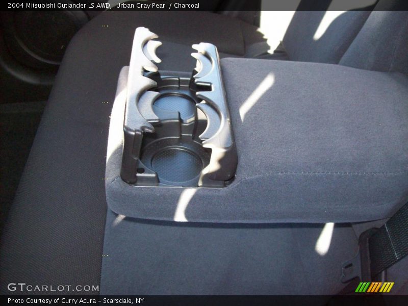 Urban Gray Pearl / Charcoal 2004 Mitsubishi Outlander LS AWD