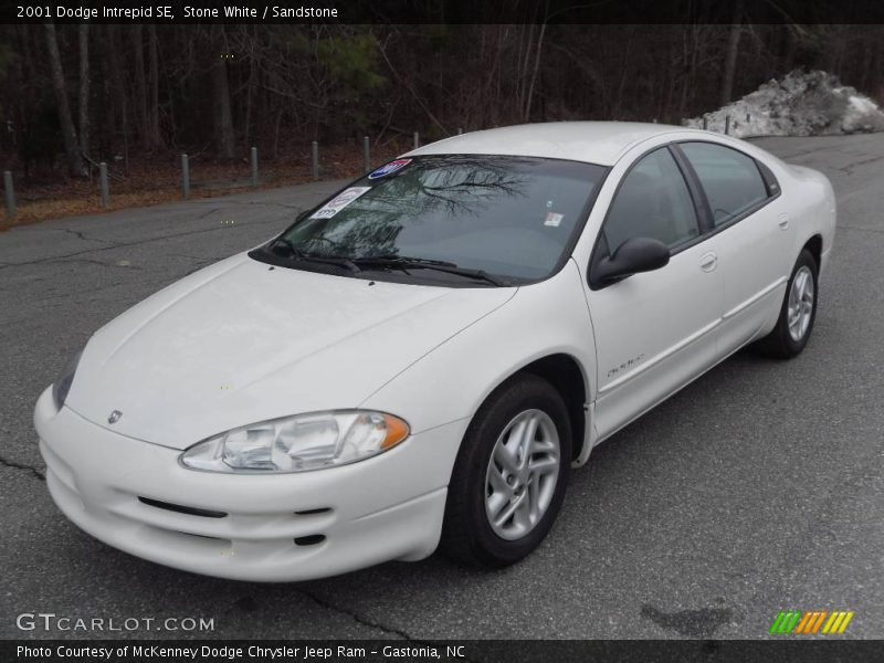 Stone White / Sandstone 2001 Dodge Intrepid SE