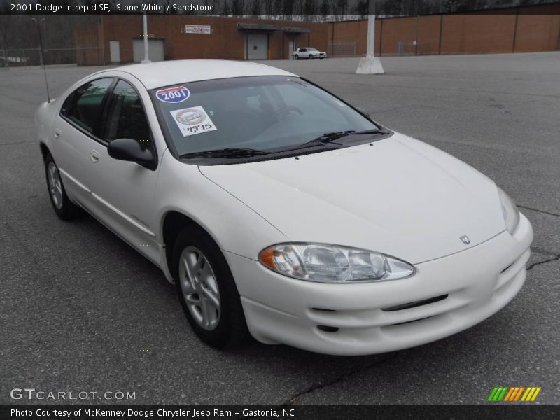 Stone White / Sandstone 2001 Dodge Intrepid SE