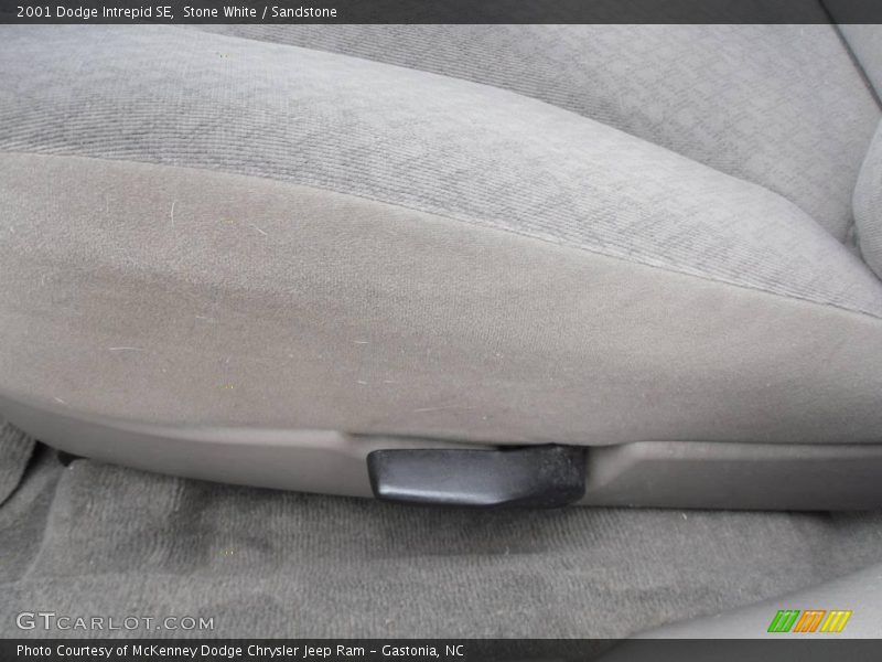 Stone White / Sandstone 2001 Dodge Intrepid SE