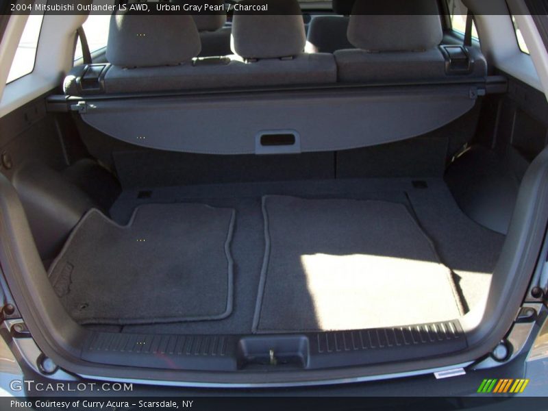 Urban Gray Pearl / Charcoal 2004 Mitsubishi Outlander LS AWD