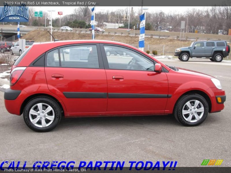 Tropical Red / Gray 2009 Kia Rio Rio5 LX Hatchback