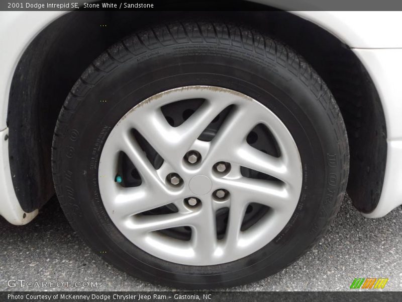 Stone White / Sandstone 2001 Dodge Intrepid SE