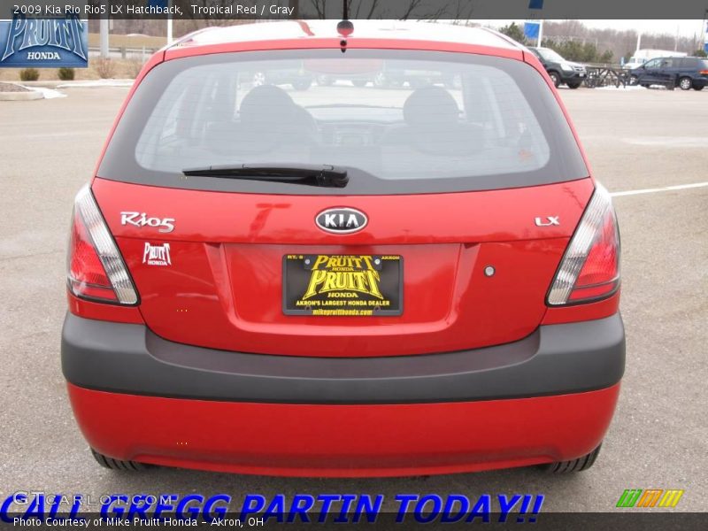 Tropical Red / Gray 2009 Kia Rio Rio5 LX Hatchback