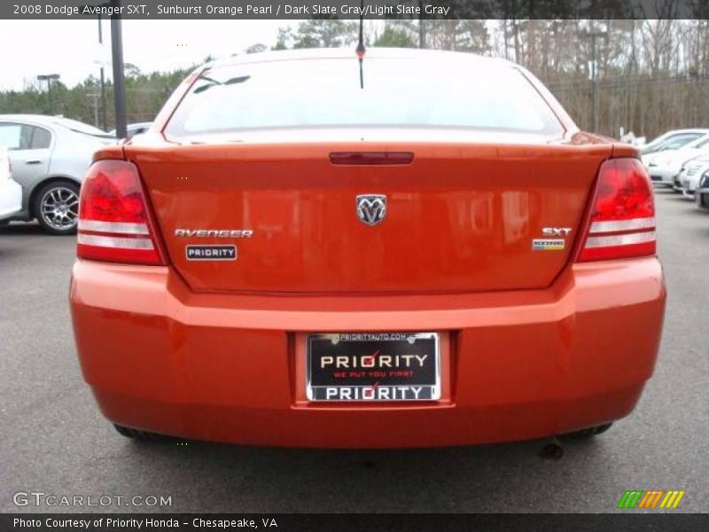 Sunburst Orange Pearl / Dark Slate Gray/Light Slate Gray 2008 Dodge Avenger SXT
