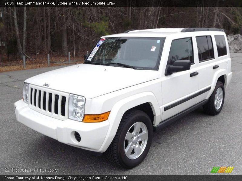 Stone White / Medium Slate Gray 2006 Jeep Commander 4x4