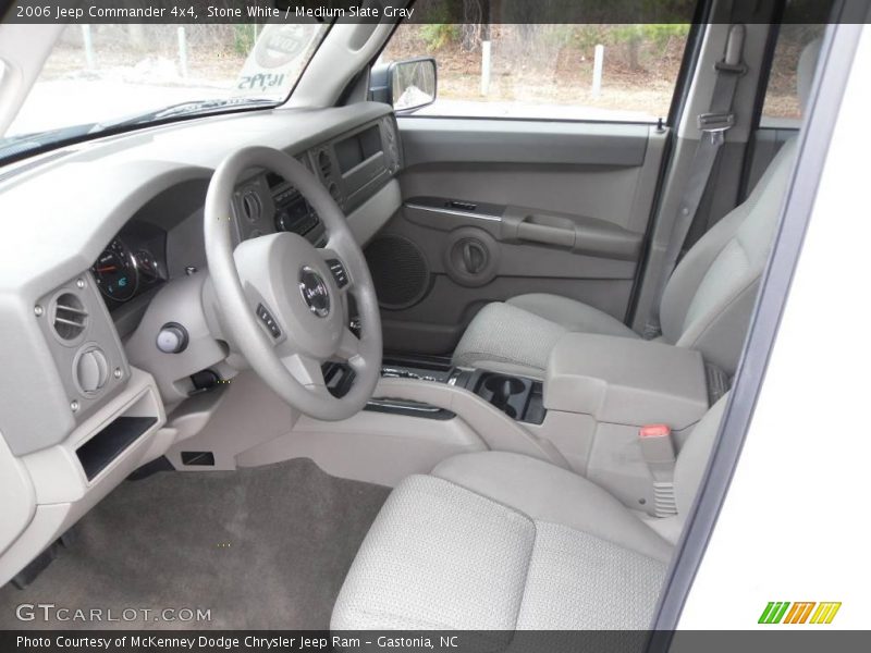 Stone White / Medium Slate Gray 2006 Jeep Commander 4x4