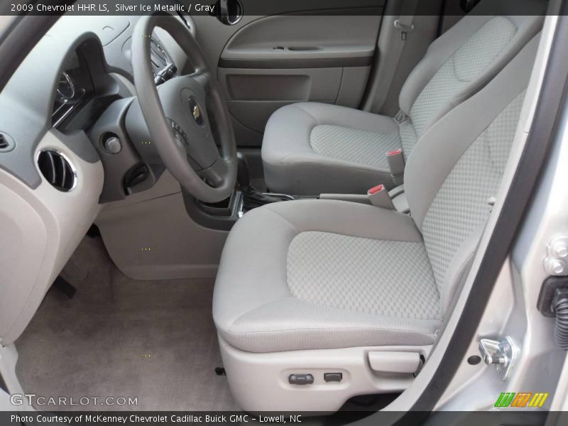 Silver Ice Metallic / Gray 2009 Chevrolet HHR LS