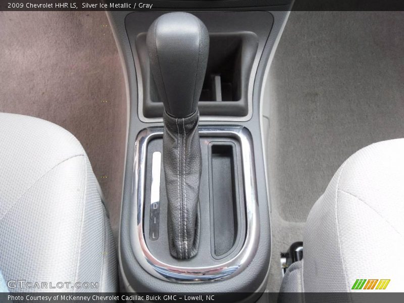 Silver Ice Metallic / Gray 2009 Chevrolet HHR LS