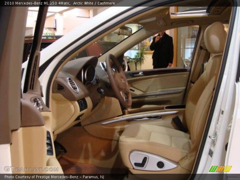 Arctic White / Cashmere 2010 Mercedes-Benz ML 350 4Matic
