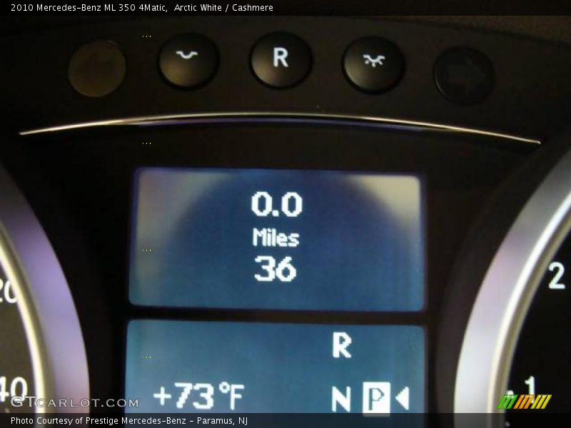 Arctic White / Cashmere 2010 Mercedes-Benz ML 350 4Matic