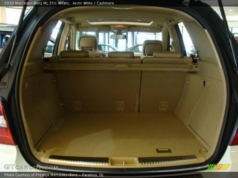 Arctic White / Cashmere 2010 Mercedes-Benz ML 350 4Matic