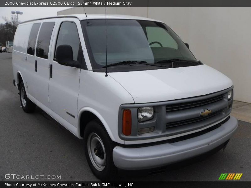 Summit White / Medium Gray 2000 Chevrolet Express G2500 Cargo
