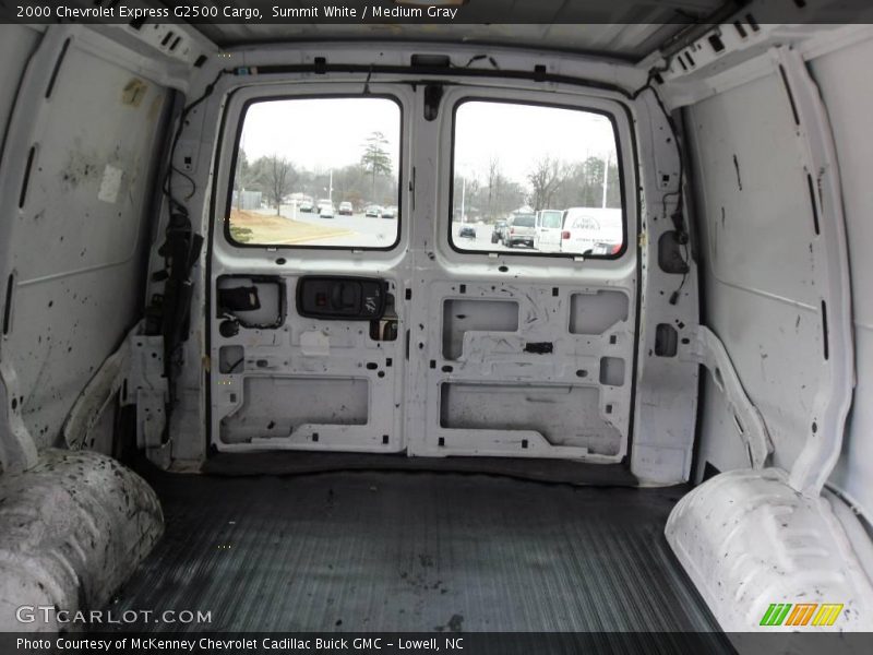 Summit White / Medium Gray 2000 Chevrolet Express G2500 Cargo